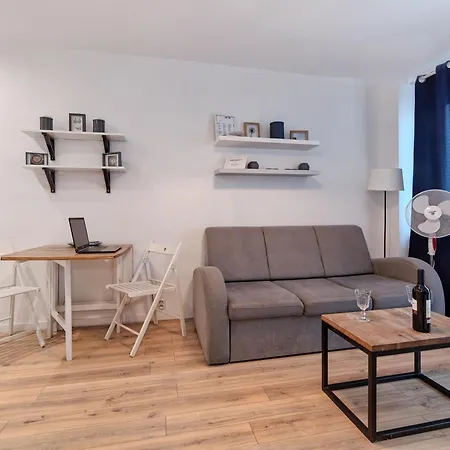 Seaside - Balcony, Workspace, Bus - By Rentujemy Apartament