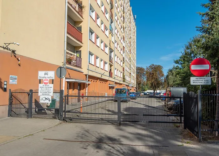 Seaside - Balcony, Workspace, Bus - By Rentujemy Lägenhet