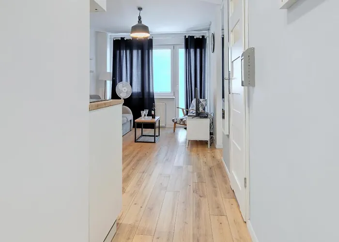 Seaside - Balcony, Workspace, Bus - By Rentujemy * Gdynia